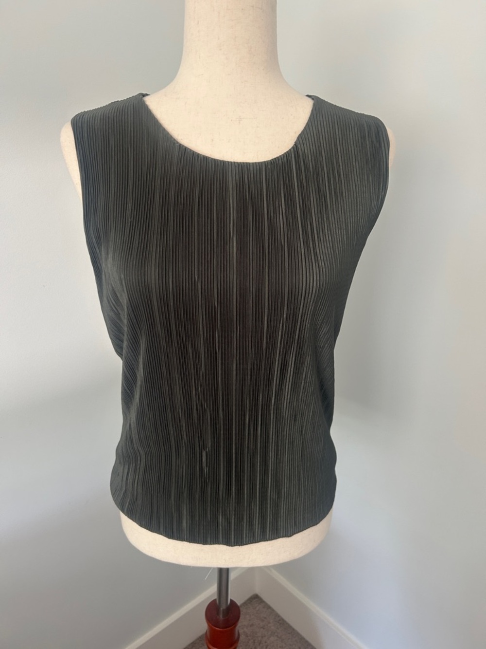 J. Crew Olive Green Pleated Sleeveless Tank Top